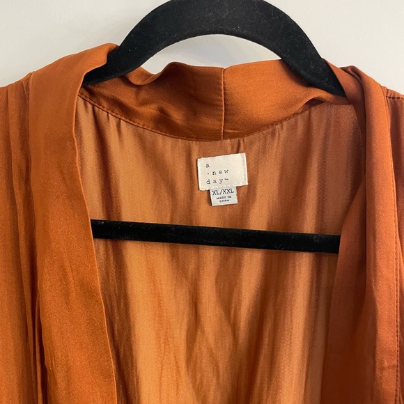 A New Day Tunic - Picture 2 of 4